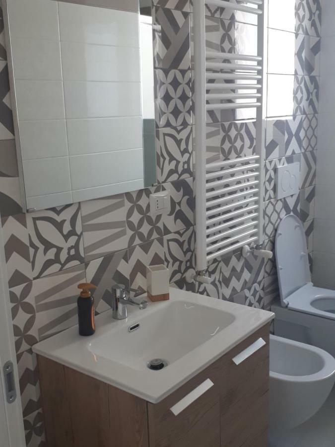 Appartement Casanelmare à Mola di Bari Extérieur photo